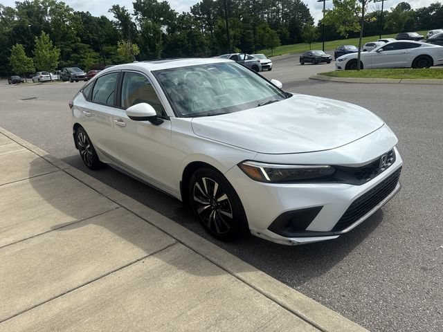 Used 2024 Honda Civic EX-L image 6