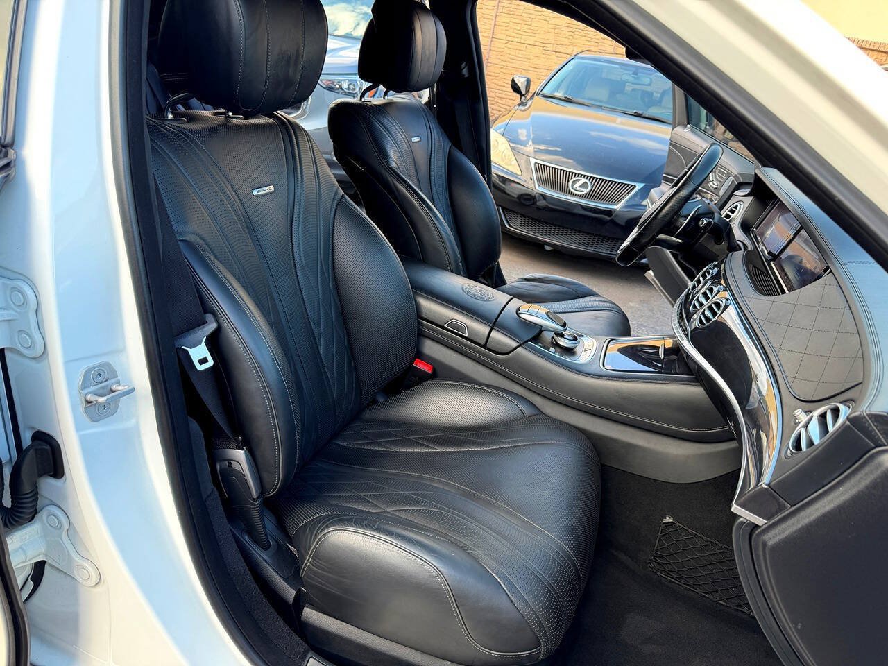Used 2017 Mercedes-Benz S 63 AMG 4MATIC Sedan image 32