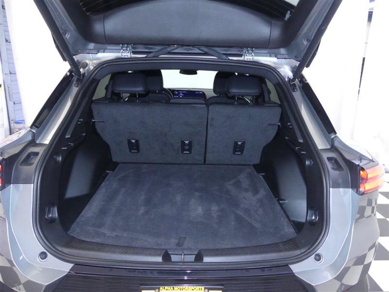 Used 2024 Chevrolet Equinox EV LT AWD/4WD image 26