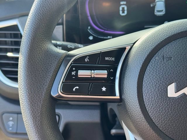 Certified 2025 Kia Seltos LX AWD/4WD image 29