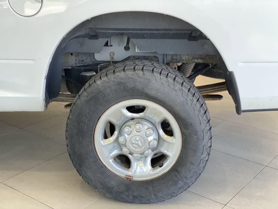 Used 2013 RAM 2500 Tradesman w/ Chrome Appearance Group AWD/4WD image 13