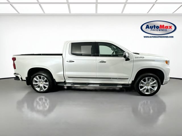 Used 2024 Chevrolet Silverado 1500 High Country w/ High Country Premium Package AWD/4WD image 10