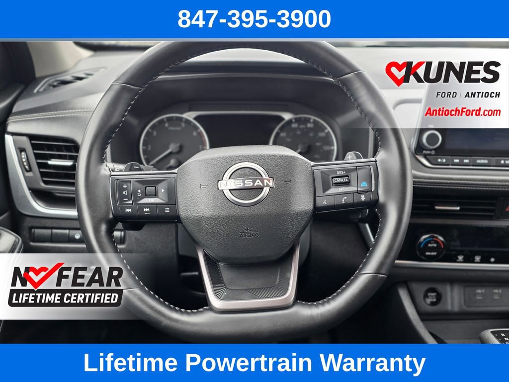 Used 2025 Nissan Rogue SV image 37
