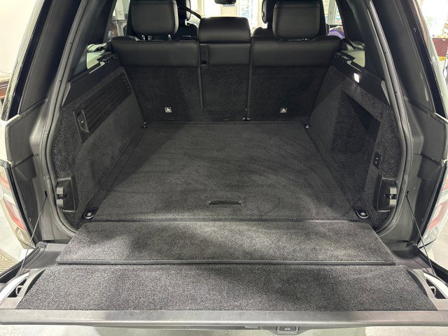 Used 2018 Land Rover Range Rover image 37