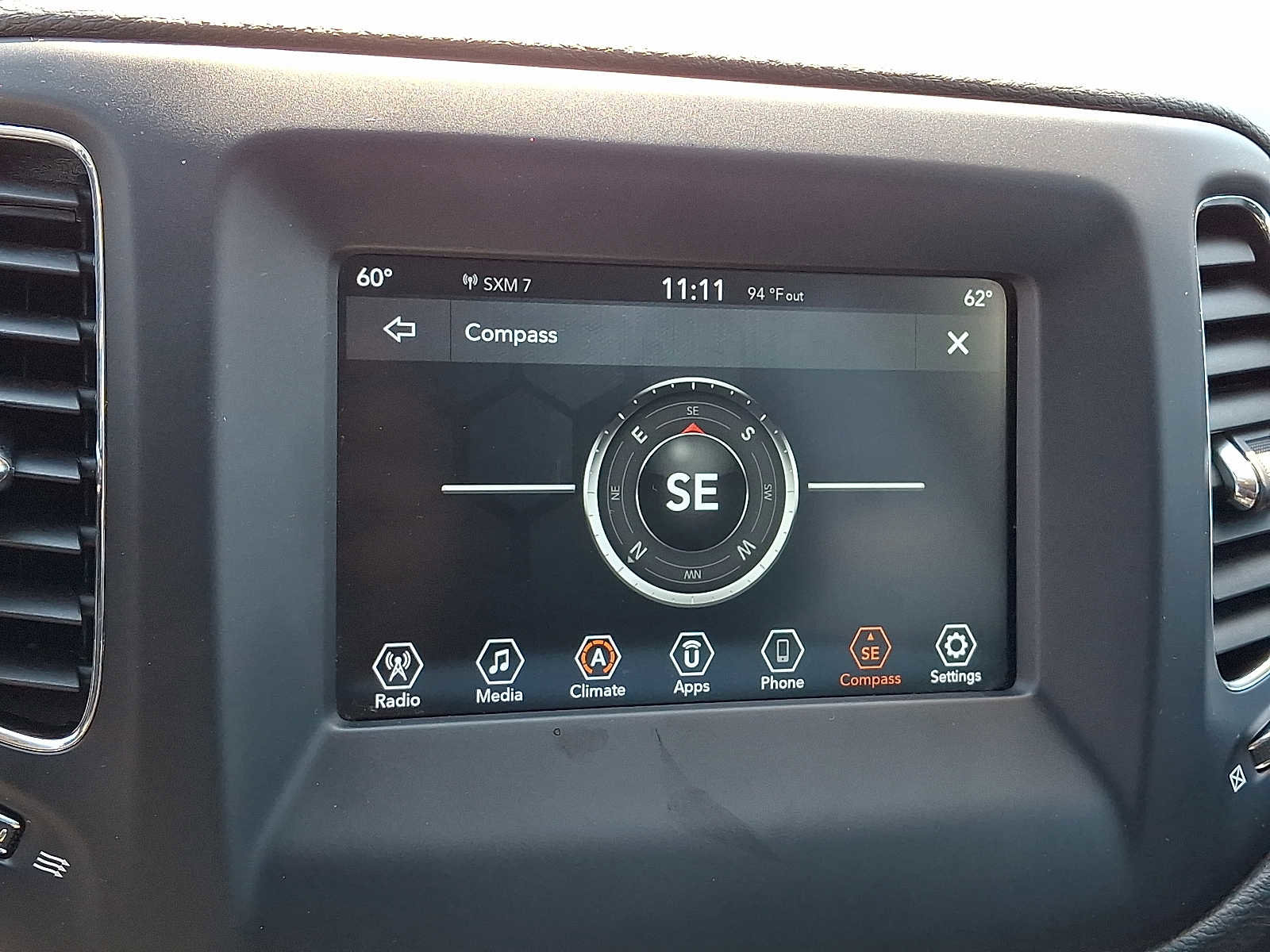 Certified 2021 Jeep Compass Latitude image 27