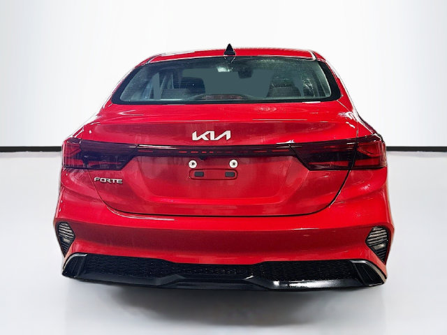 Certified 2024 Kia Forte LXS w/ LXS Technology Package FWD image 6