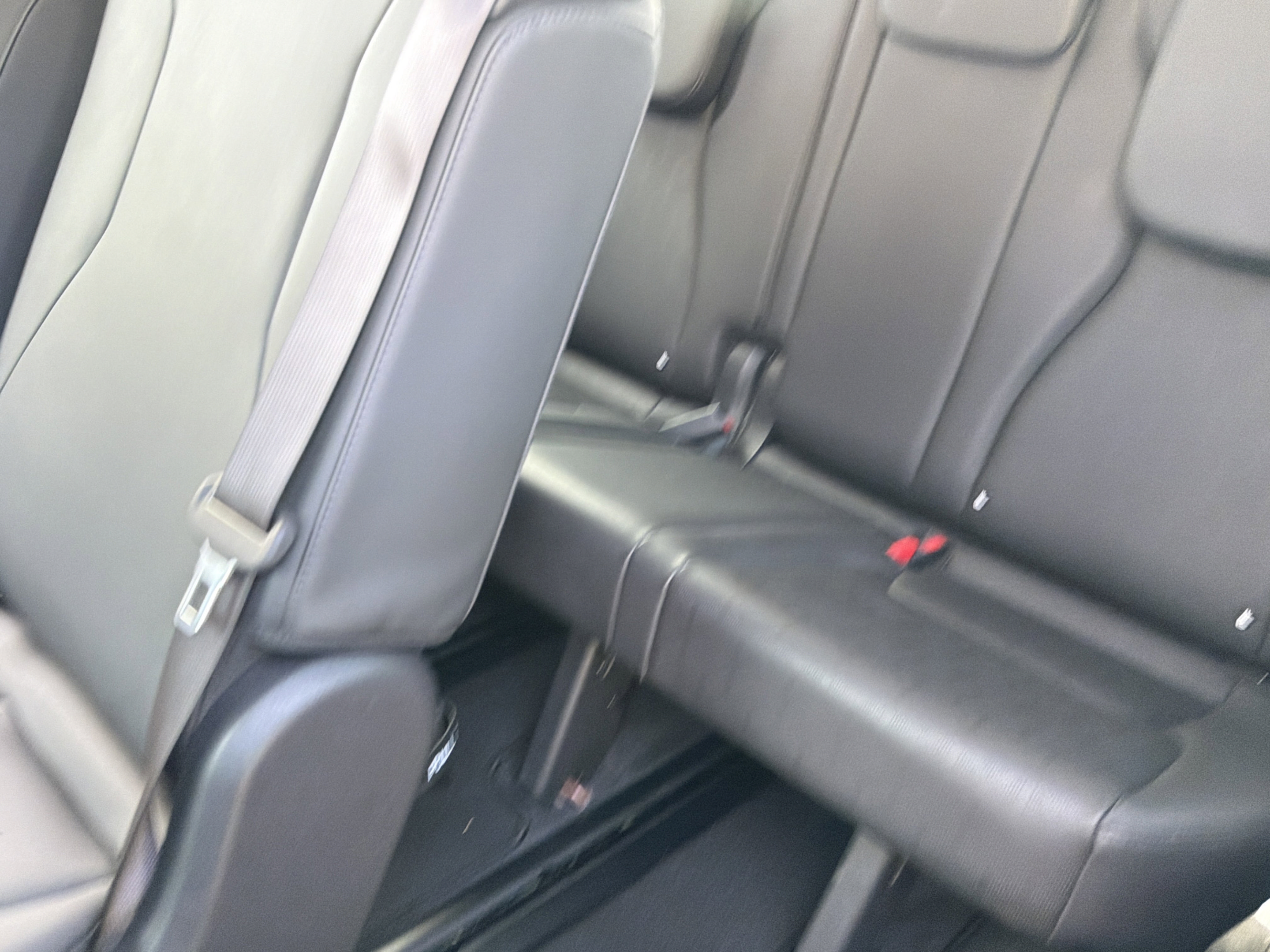 Certified 2024 Kia Carnival EX FWD image 21