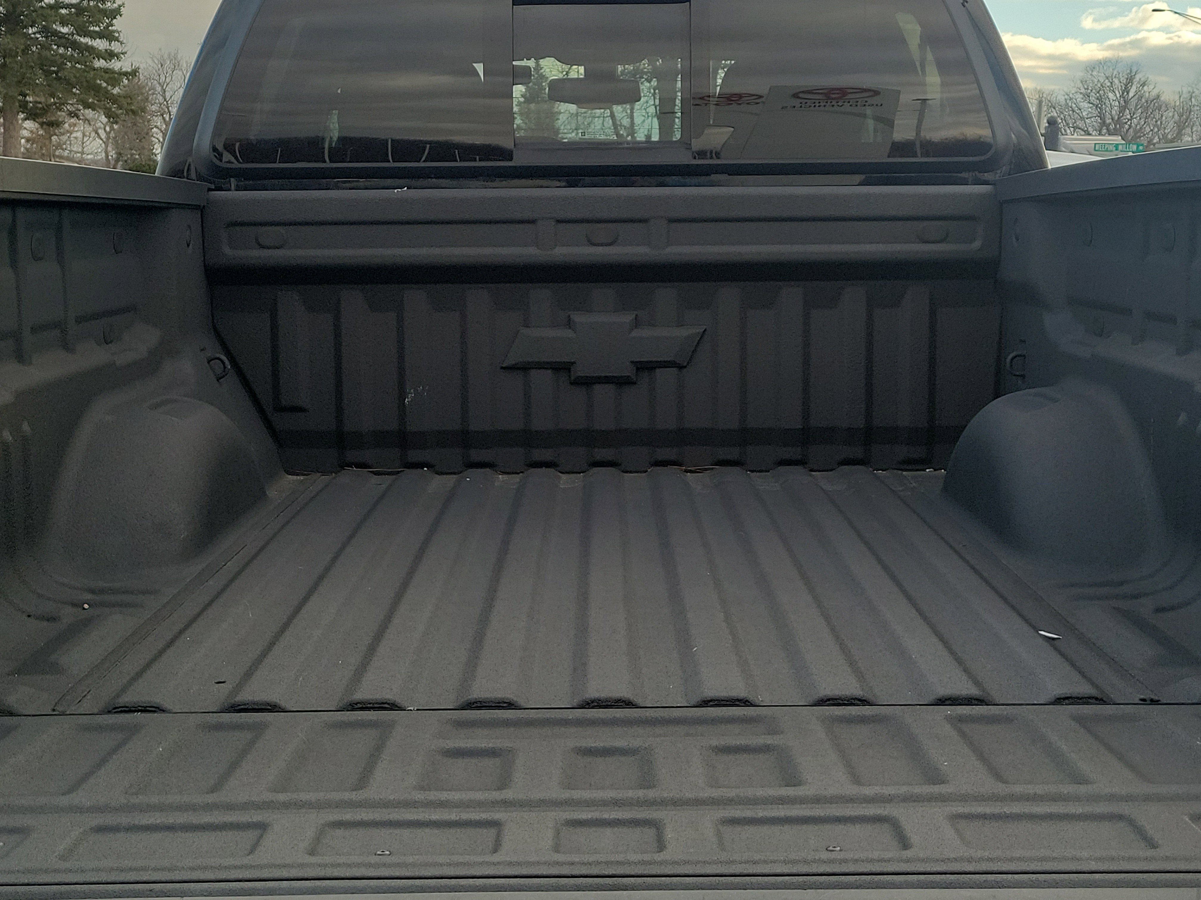 Used 2021 Chevrolet Colorado LT w/ Redline Special Edition image 8