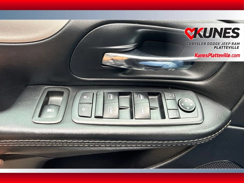 Used 2015 Dodge Grand Caravan SE w/ Quick Order Package 29E SE FWD image 28
