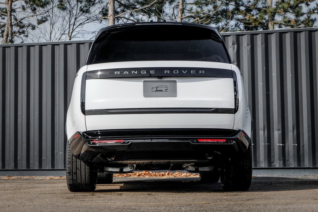 New 2025 Land Rover Range Rover SE image 7