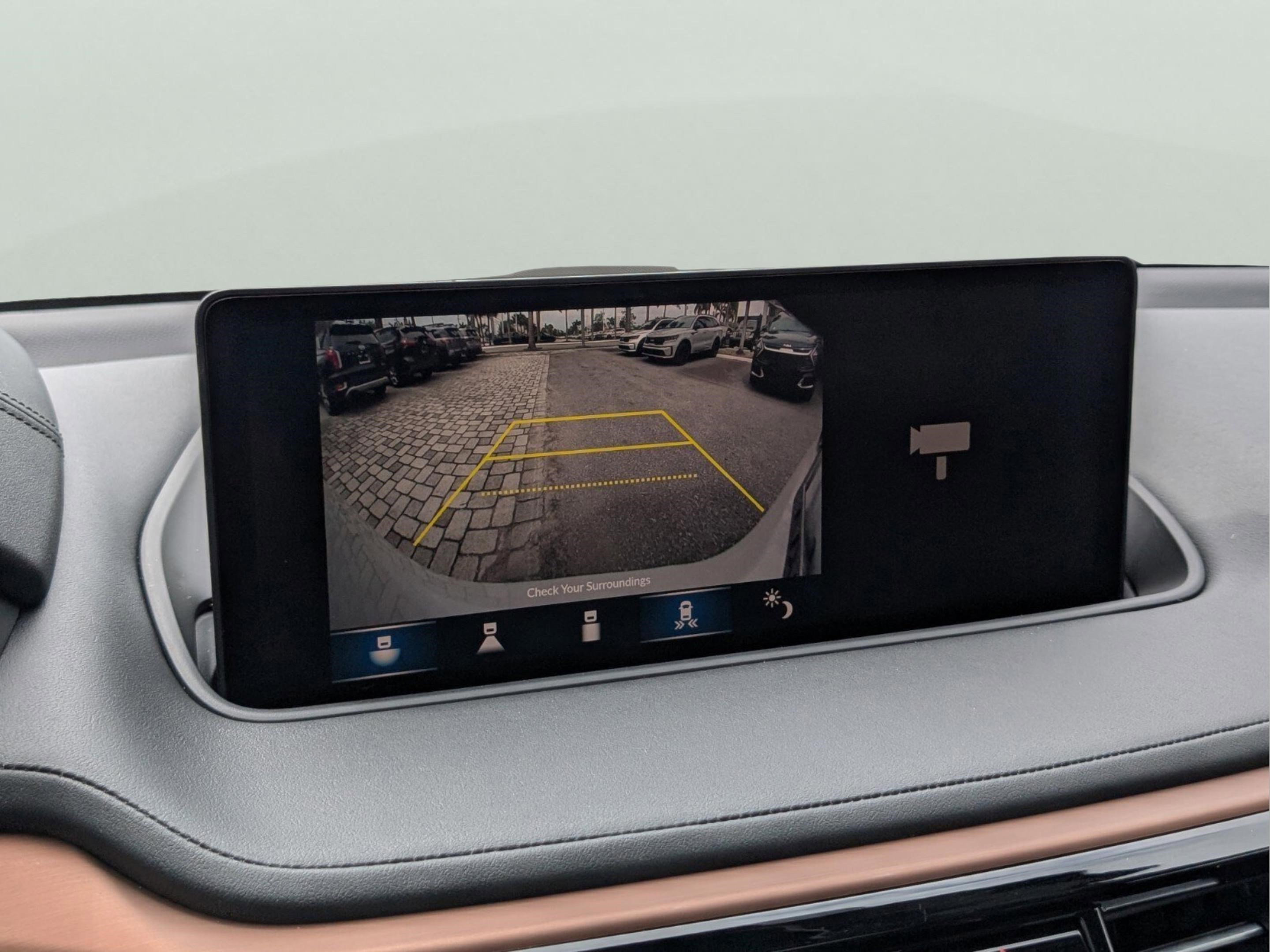 Used 2024 Acura MDX FWD w/ Technology Package image 39