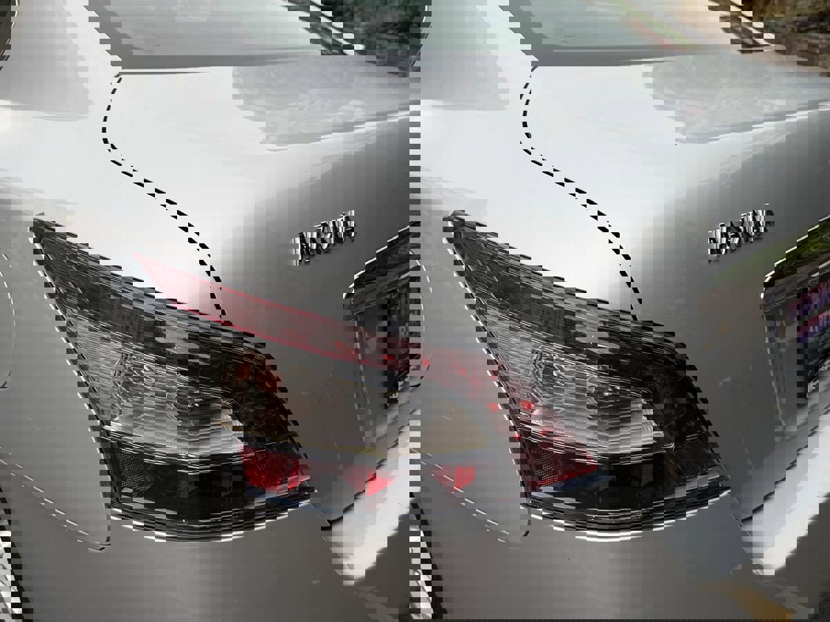 Used 2012 Nissan Maxima 3.5 SV w/ Premium Pkg image 11