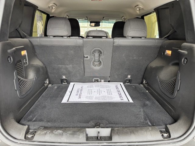 Used 2016 Jeep Renegade Latitude image 11