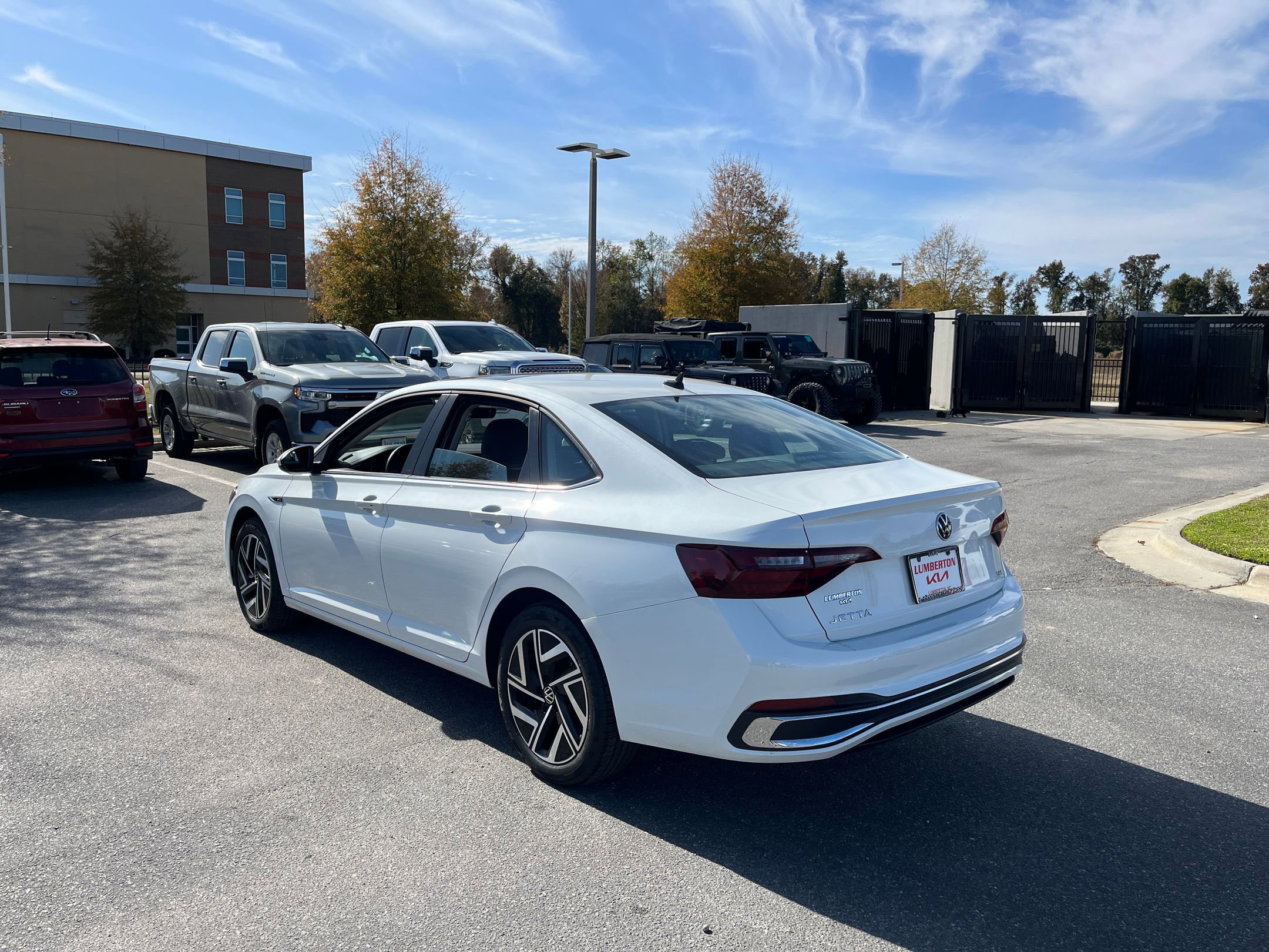 Used 2024 Volkswagen Jetta SEL image 15