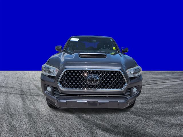 Used 2019 Toyota Tacoma TRD Sport AWD/4WD image 9