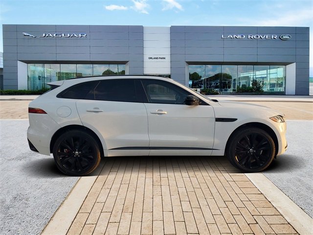 New 2026 Jaguar F-PACE R-Dynamic S image 4