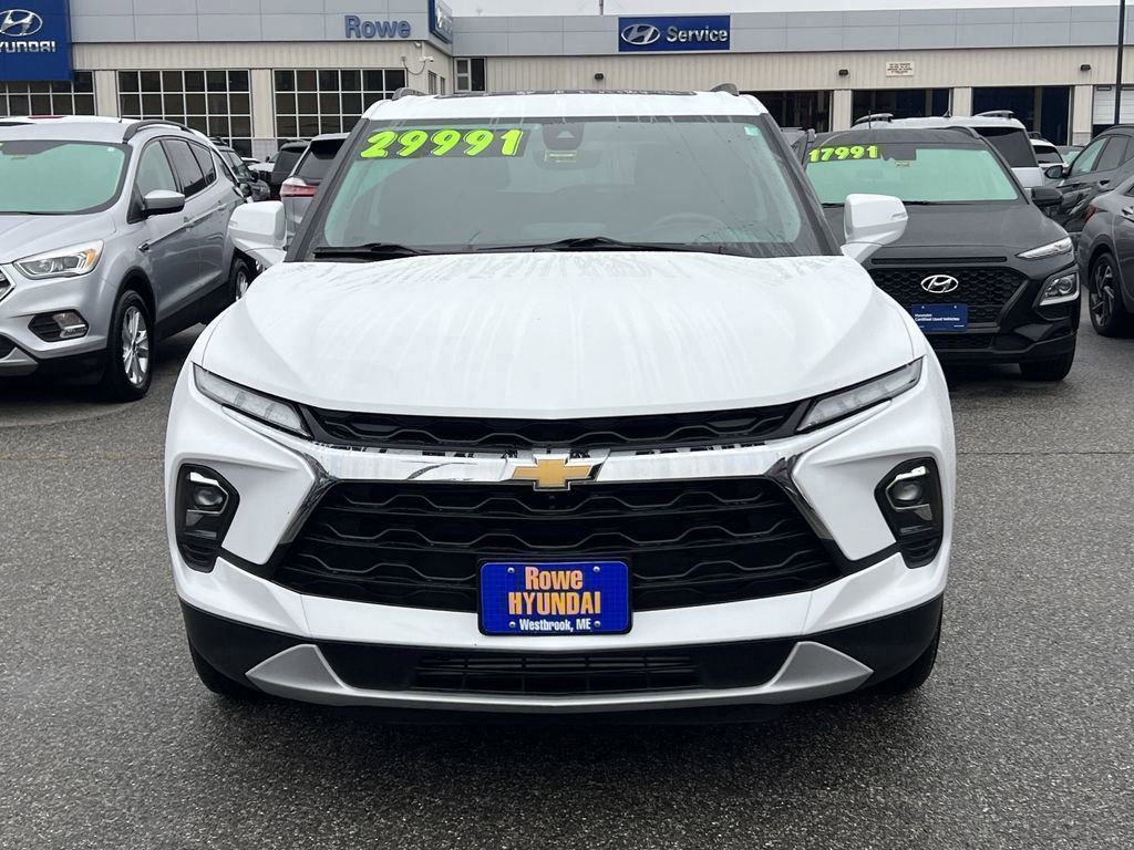 Used 2024 Chevrolet Blazer LT w/ Sound & Technology Package image 2
