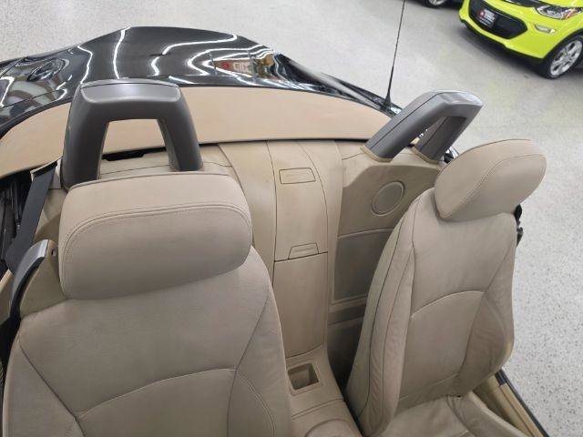 Used 2005 BMW Z4 2.5i RWD image 31