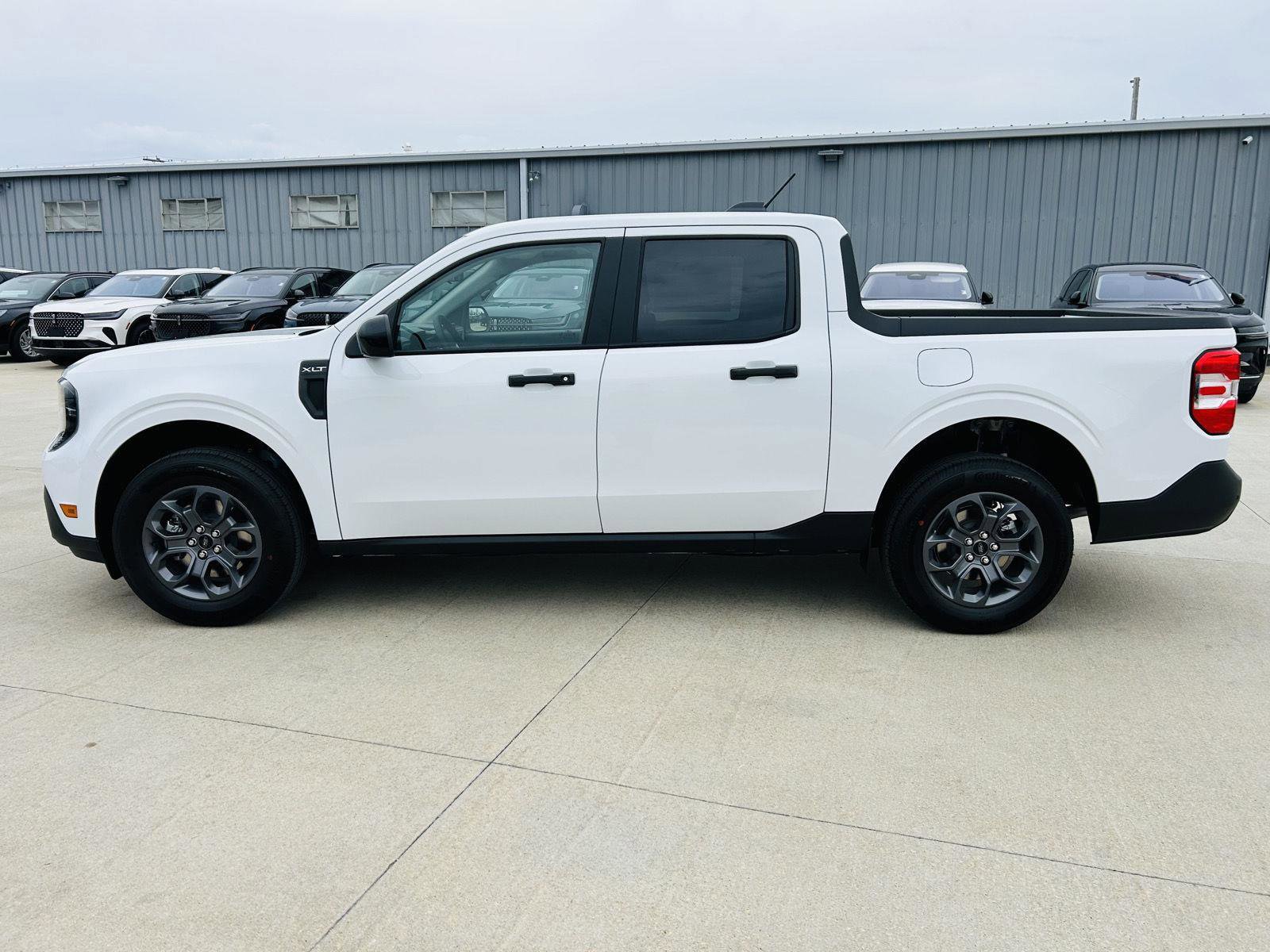 New 2026 Ford Maverick XLT w/ XLT Luxury Package image 33