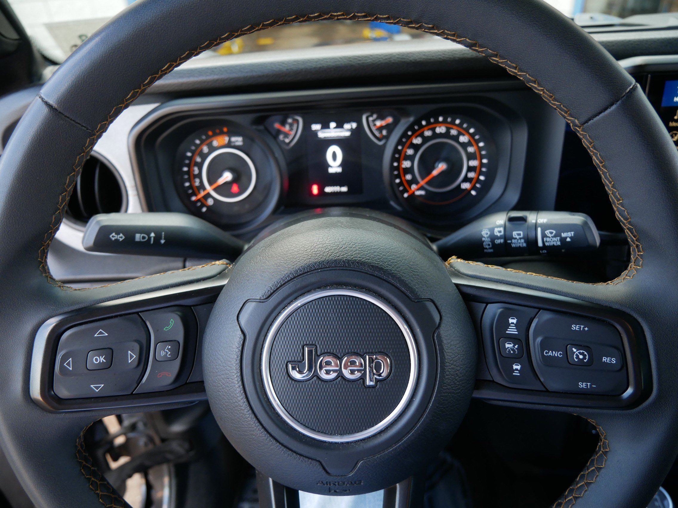 Used 2024 Jeep Wrangler Sport S image 25