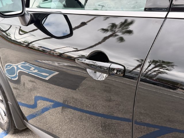 Certified 2026 Nissan Pathfinder SL FWD image 10
