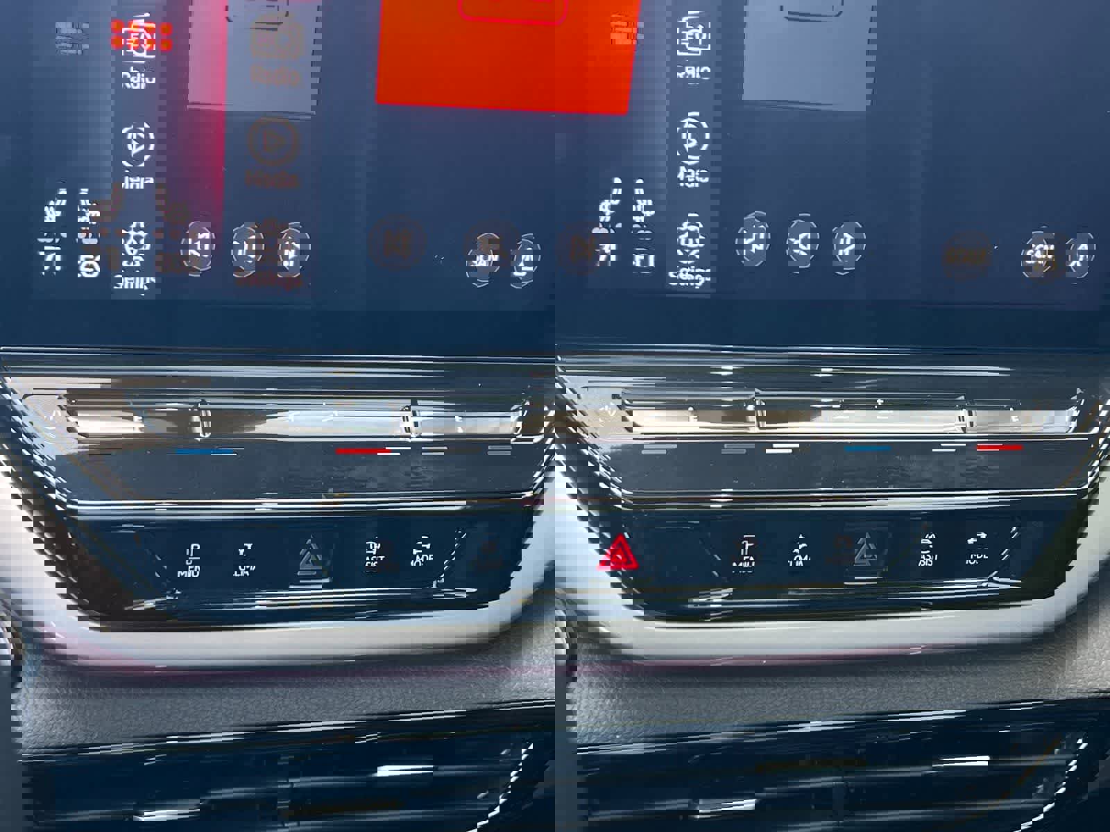 Used 2023 Volkswagen ID.4 Pro S image 22