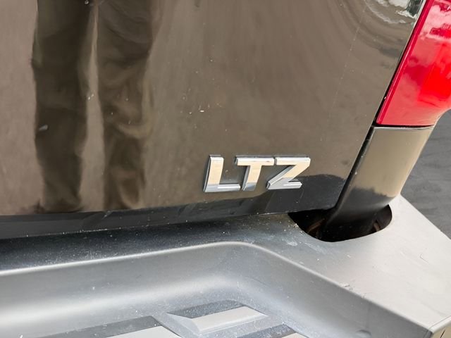 Used 2013 Chevrolet Silverado 3500 LTZ w/ LTZ Plus Package image 21