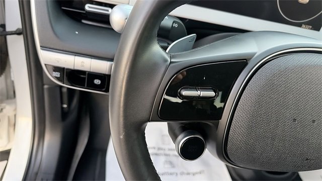 Used 2022 Hyundai Ioniq 5 SE image 17