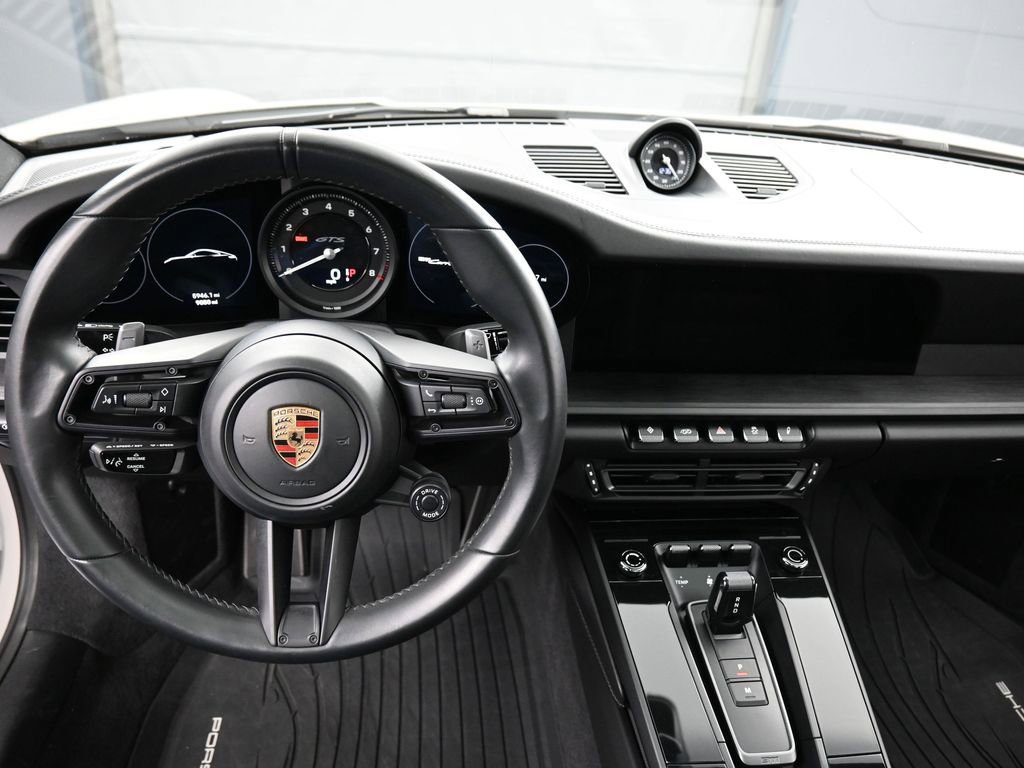 Certified 2022 Porsche 911 Carrera 4 GTS image 18