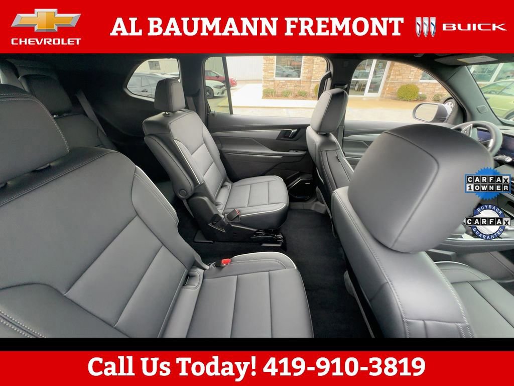 Used 2025 Buick Enclave Preferred image 17