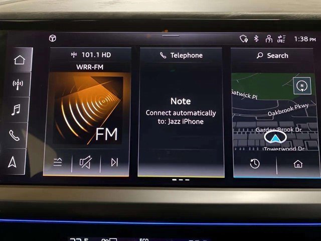 Used 2024 Audi Q4 e-tron Prestige image 44