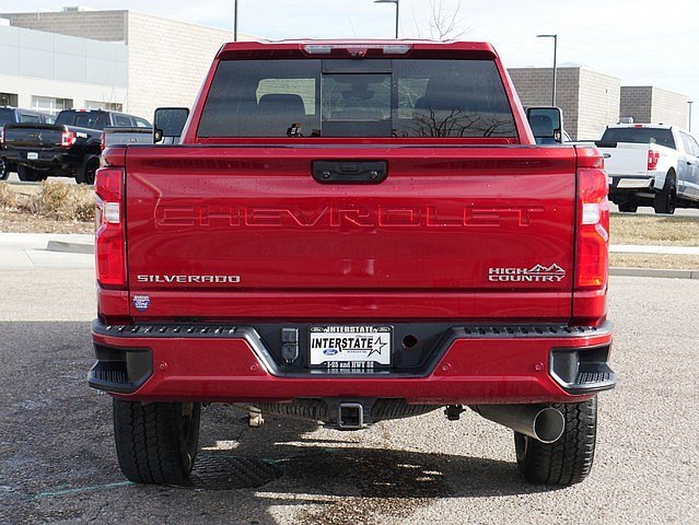 Used 2021 Chevrolet Silverado 2500 High Country w/ Z71 Off-Road Package image 4