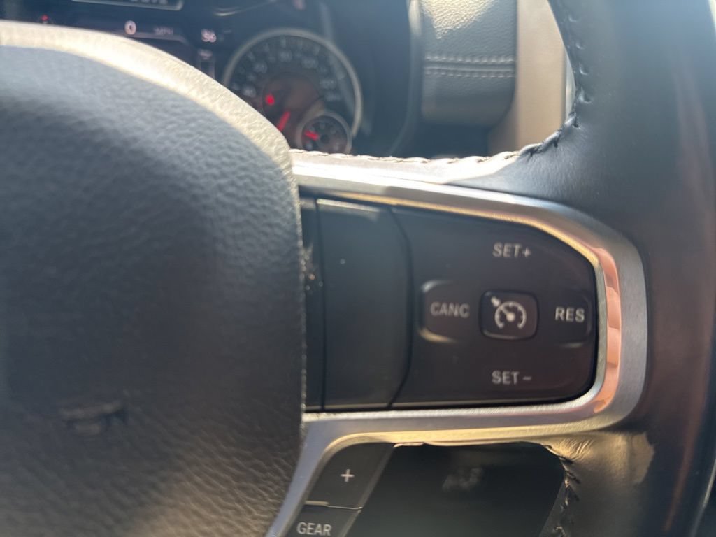 Used 2022 RAM 1500 Laramie AWD/4WD image 24