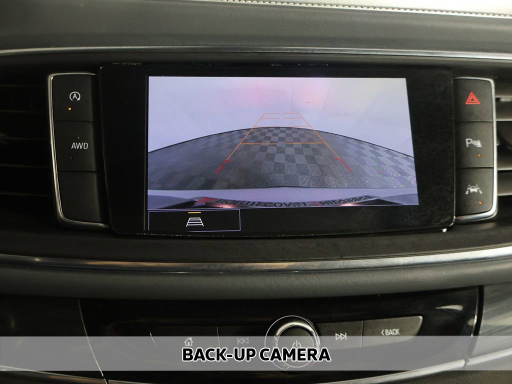 Used 2023 Buick Enclave Essence w/ Experience Buick Package image 4
