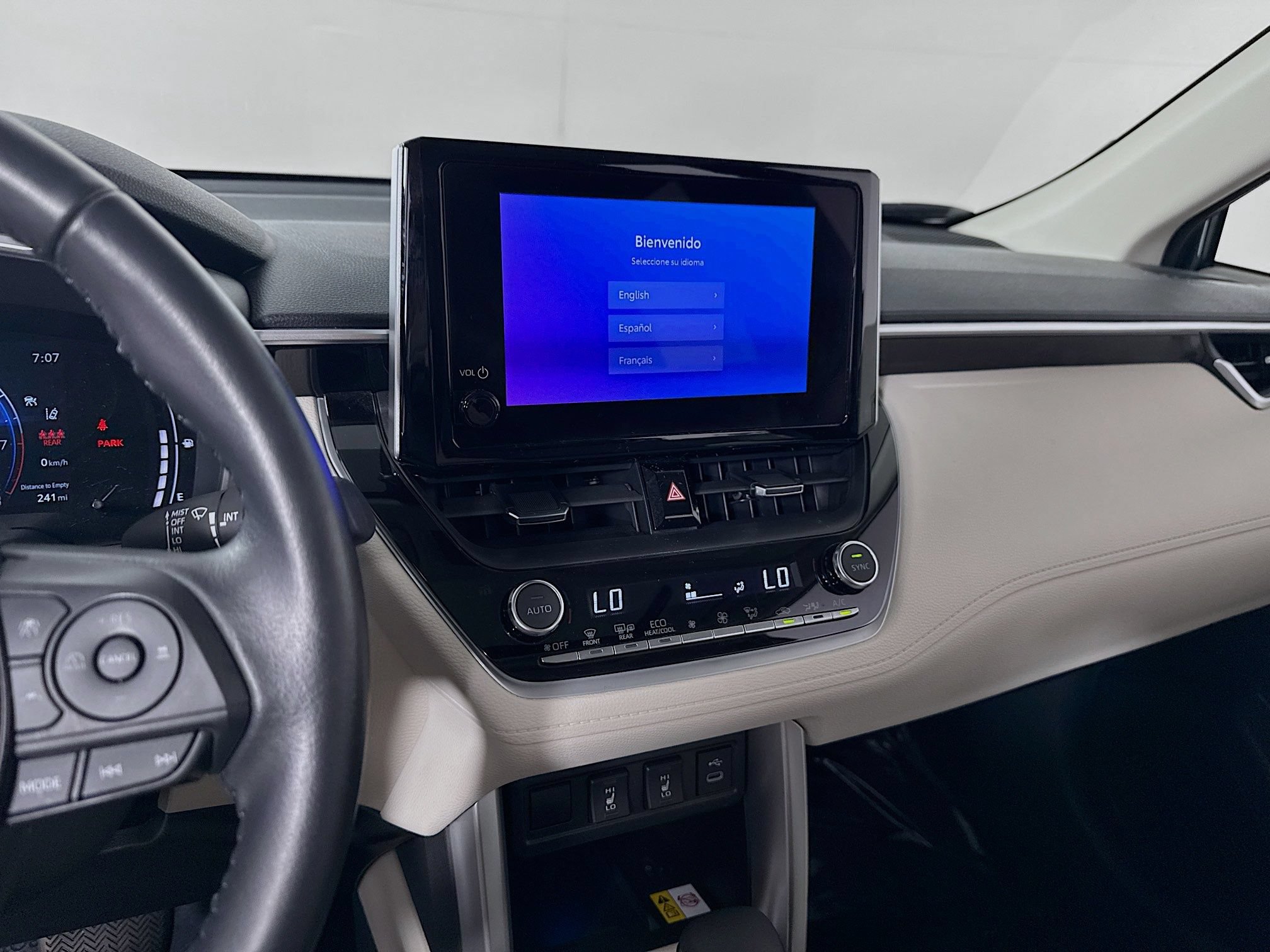 Certified 2023 Toyota Corolla Cross XLE w/ Convenience Package AWD/4WD image 16