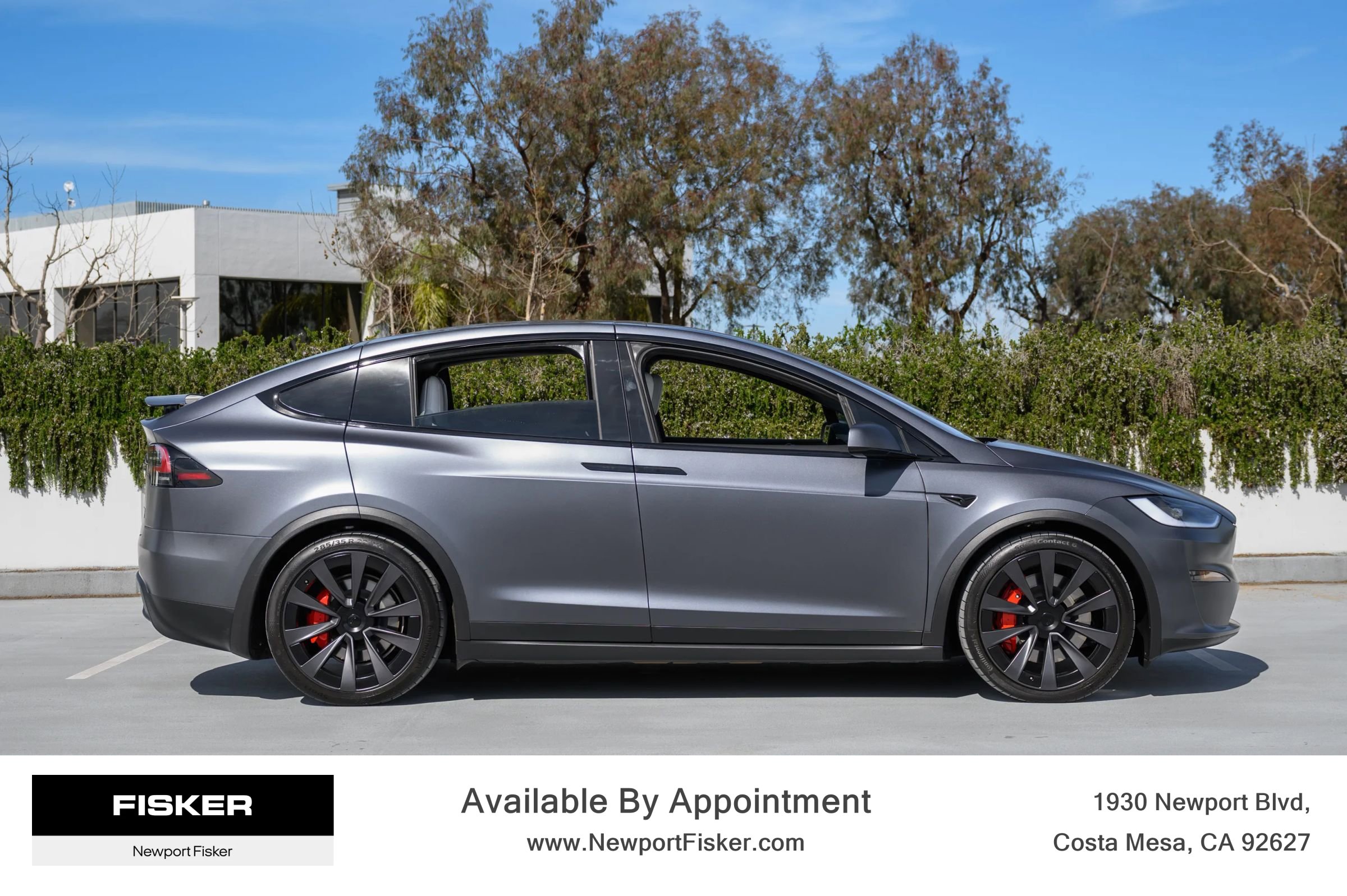 Used 2023 Tesla Model X Plaid image 9