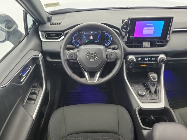 Used 2025 Toyota RAV4 SE AWD/4WD image 17