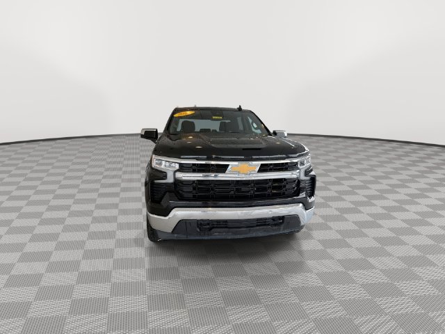 Certified 2024 Chevrolet Silverado 1500 LT AWD/4WD image 4