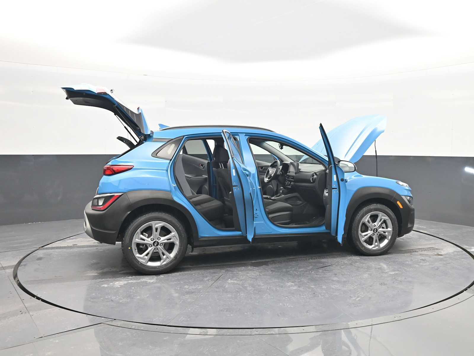 Used 2023 Hyundai Kona SEL w/ Cargo Package image 40