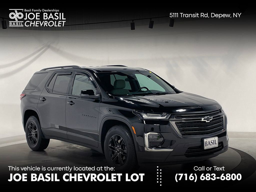 Used 2023 Chevrolet Traverse LS w/ Midnight/Sport Edition