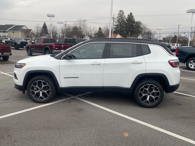 New 2026 Jeep Compass Limited image 4