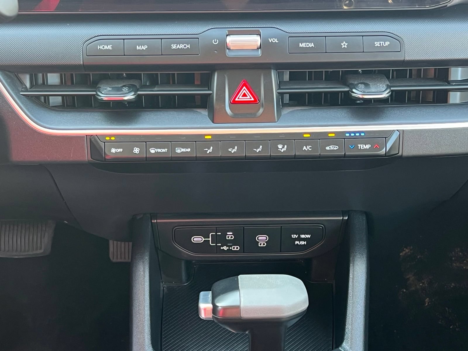 Used 2025 Kia K4 FWD image 31