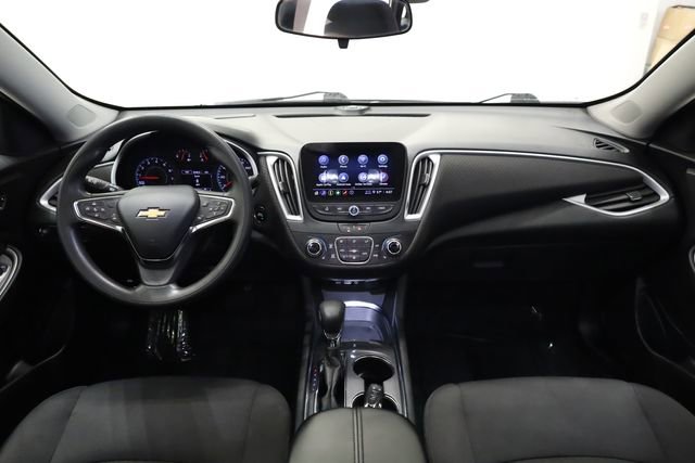 Used 2023 Chevrolet Malibu LT image 16