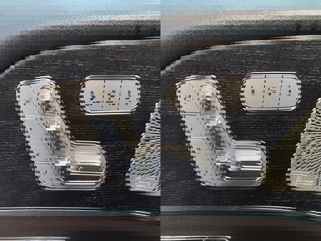 Certified 2022 Mercedes-Benz GLS 450 4MATIC image 12