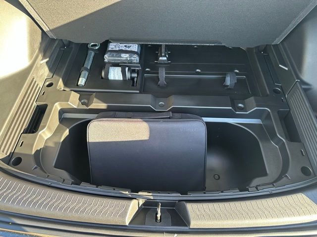 New 2024 Chevrolet Equinox EV LT AWD/4WD image 44