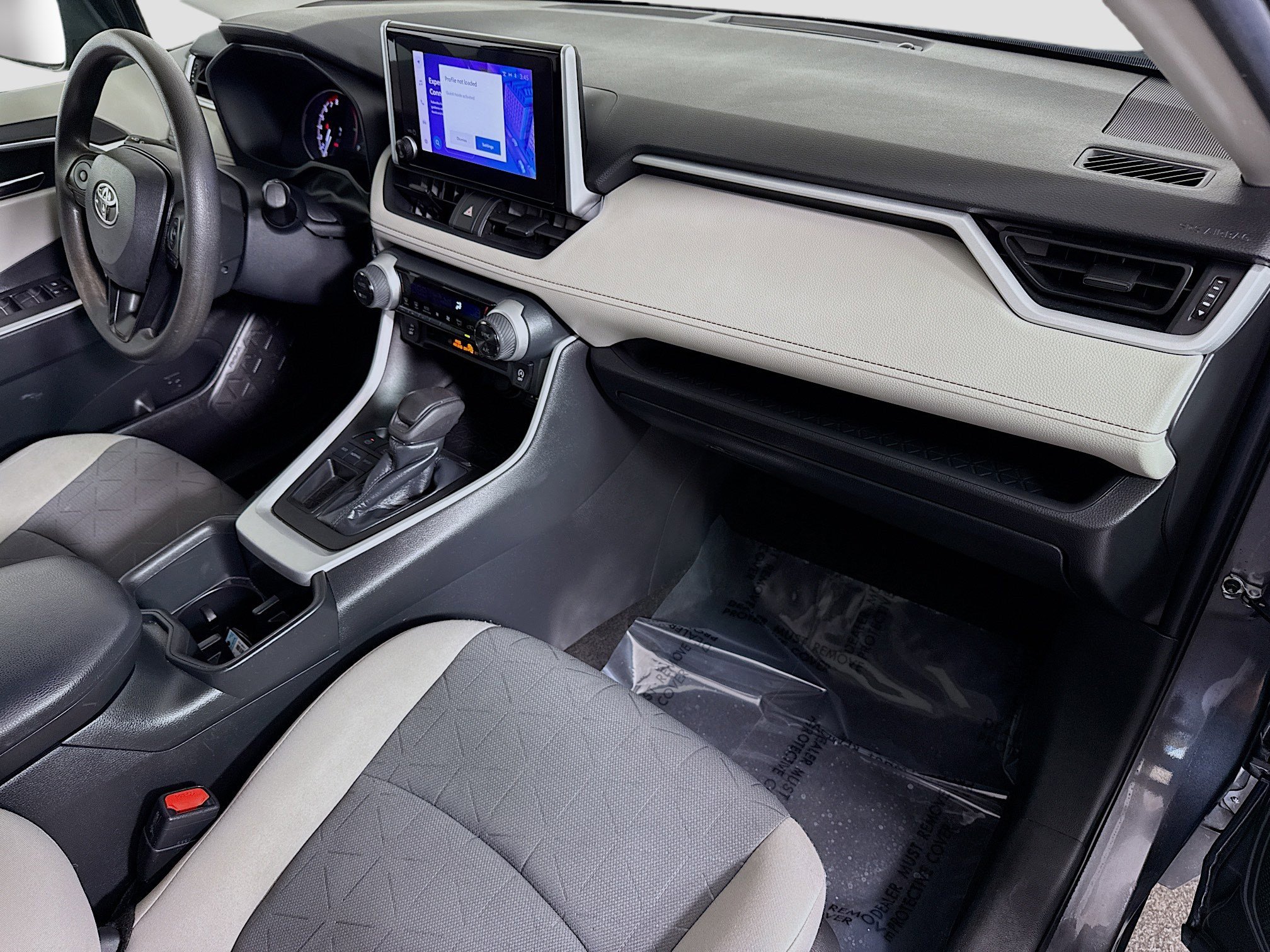 Used 2023 Toyota RAV4 XLE image 30