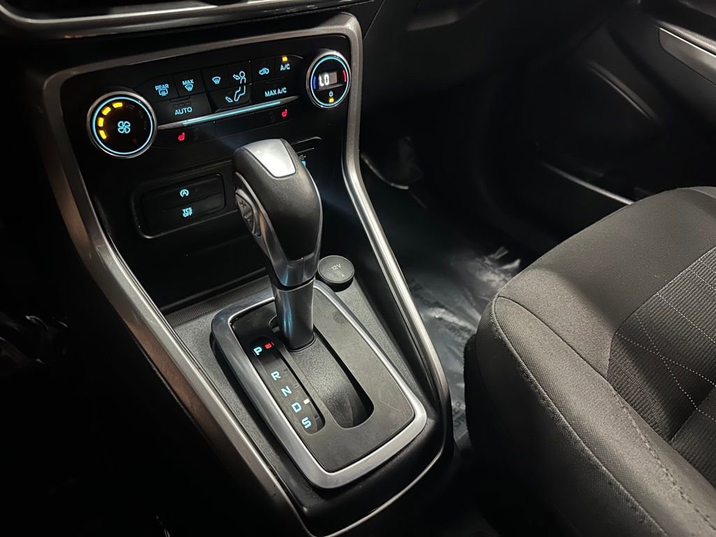 Used 2018 Ford EcoSport SE w/ SE Convenience Package image 23