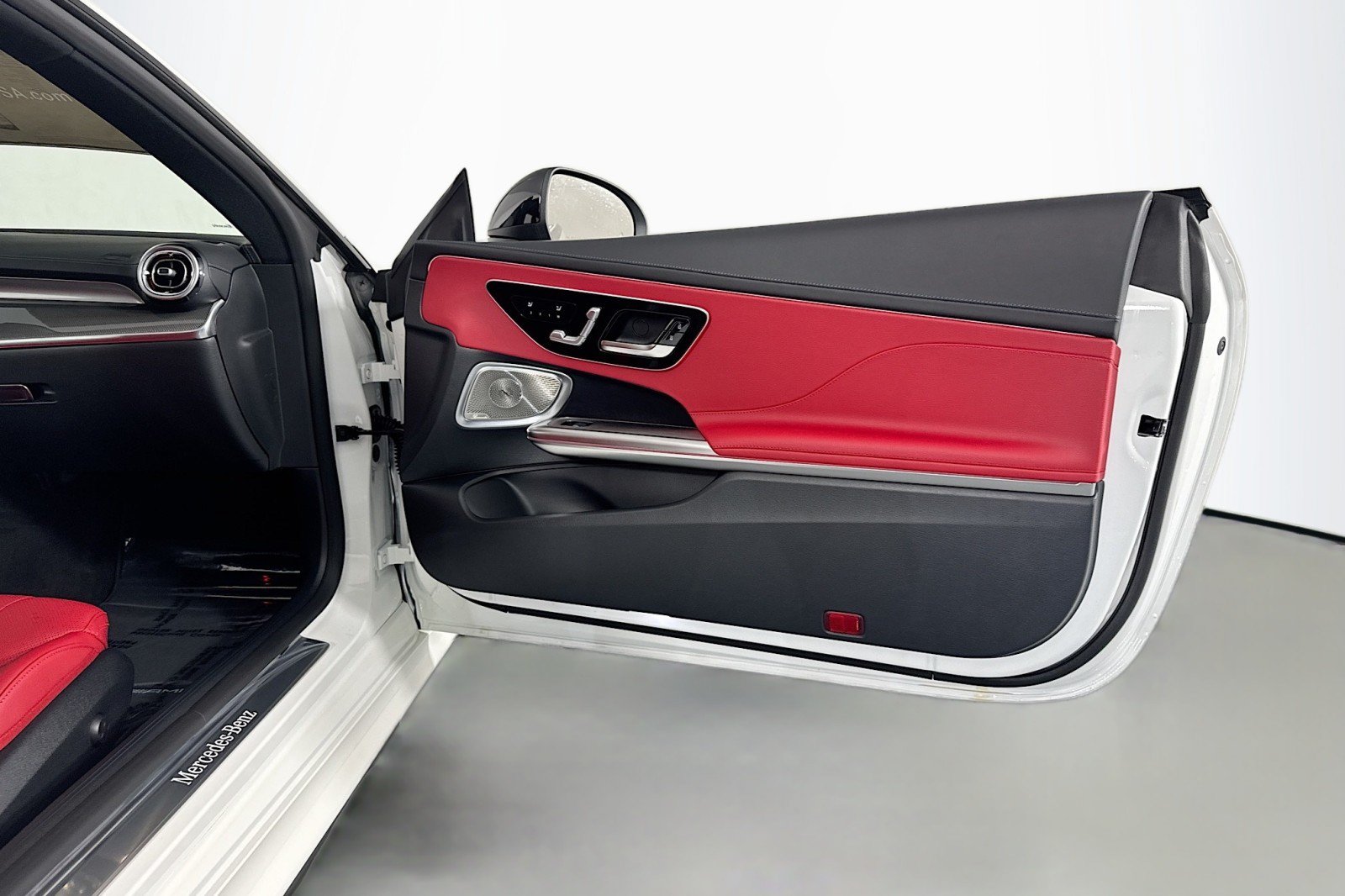 New 2026 Mercedes-Benz CLE 450 4MATIC Coupe image 23