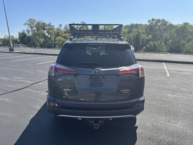 Used 2018 Toyota RAV4 Limited image 4