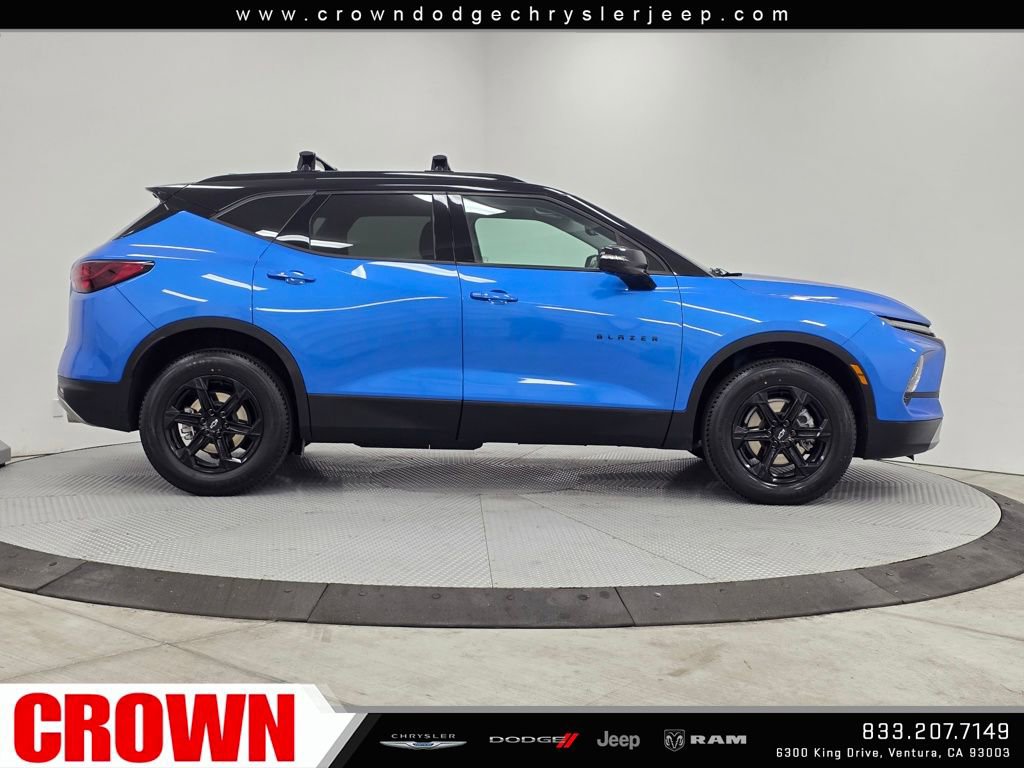 Used 2024 Chevrolet Blazer LT w/ Sound & Technology Package image 8